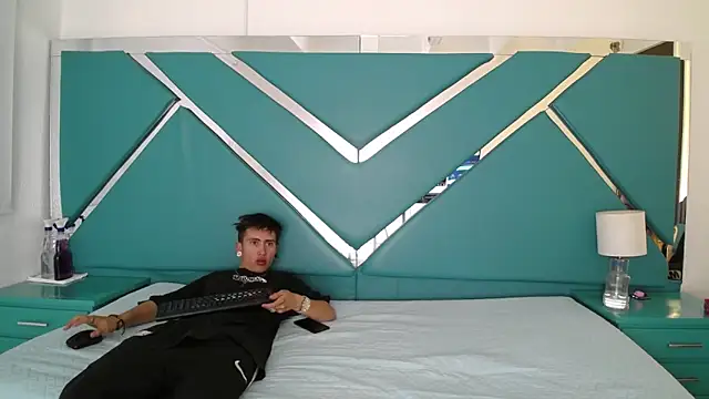 oblivionlove online show from March 5, 2026, 3:08 pm