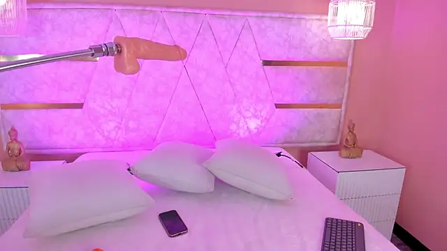 cata monrey online show from October 24, 2025, 7:46 pm