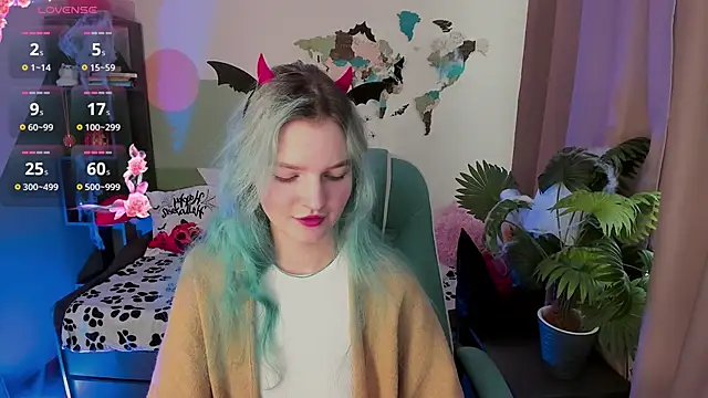 Lika Sky online show from October 31, 2025, 11:07 am