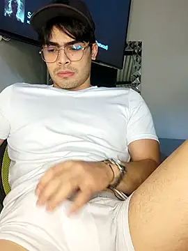 Mason grey online show from October 20, 2025, 11:11 am