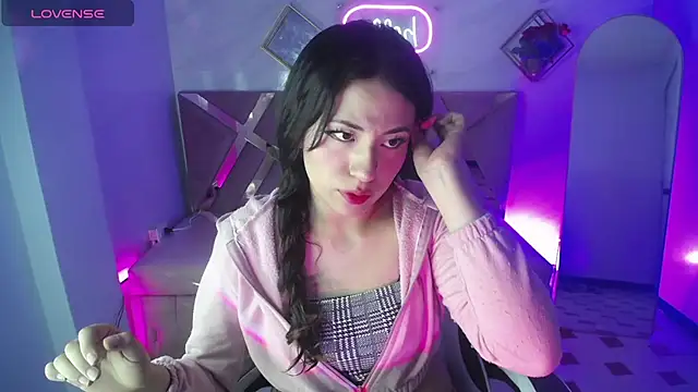Snapshot of Chloe_Brownn_v chatting on September 29, 2025, 8:47 pm Chloe Brownn v online show from September 29, 2025, 8:47 pm