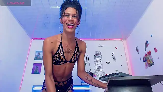 violettath online show from March 6, 2026, 5:02 am