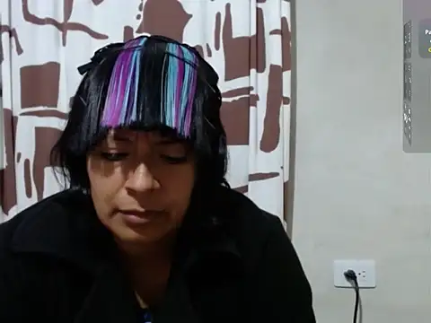 Snapshot of Acelinrose chatting on February 2, 2026, 1:26 am Acelinrose online show from February 2, 2026, 1:26 am