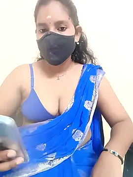 Snapshot of Anusree-Sexy chatting on October 6, 2025, 5:52 am Anusree-Sexy online show from October 6, 2025, 5:52 am