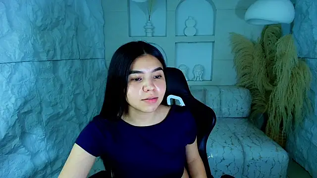 ambarina r online show from November 14, 2025, 2:59 am