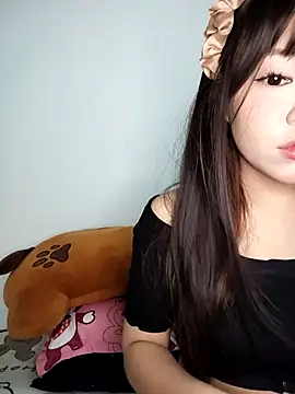 Snapshot of -Bianca- chatting on November 14, 2025, 3:48 pm -Bianca- online show from November 14, 2025, 3:48 pm