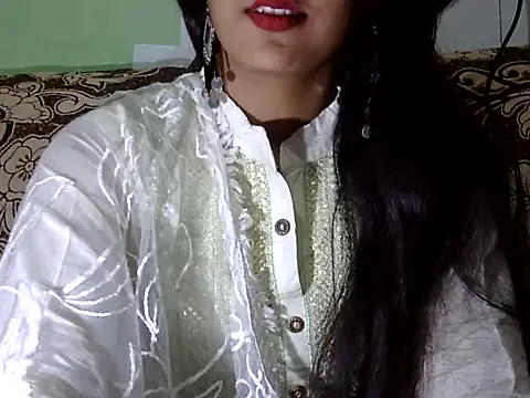 sexy-irm online show from November 7, 2025, 4:28 am