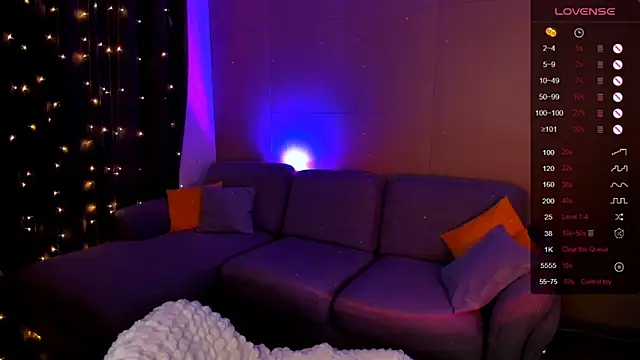 LinaBlossom  online show from February 18, 2026, 8:22 am