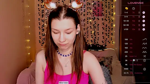 LinaBlossom  online show from December 21, 2025, 6:04 am