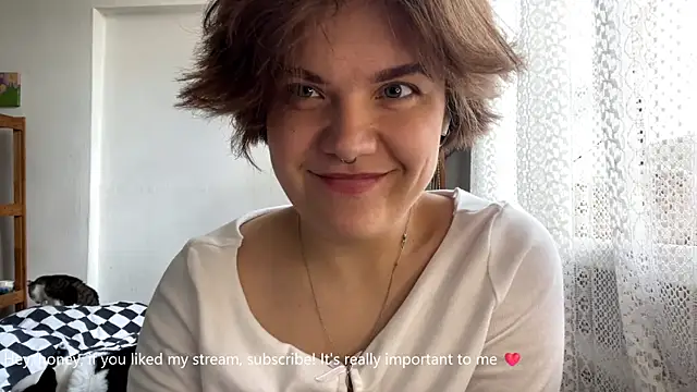 SabrinaFolts online show from September 26, 2025, 9:16 am