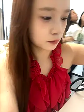 YY-27 online show from October 15, 2025, 7:38 am