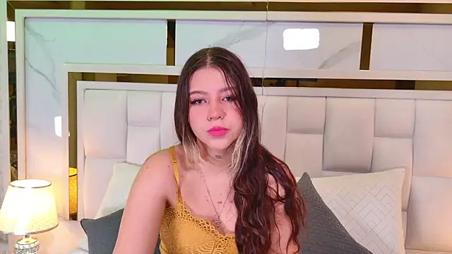 samanthaa sm online show from December 18, 2025, 11:47 am