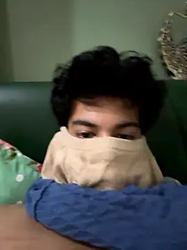 hiii hottea online show from October 10, 2025, 4:57 am