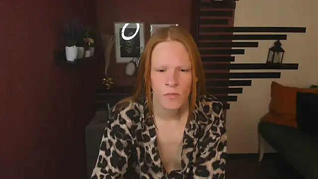 Snapshot of ChloeValentinee chatting on November 21, 2025, 1:32 pm ChloeValentinee online show from November 21, 2025, 1:32 pm