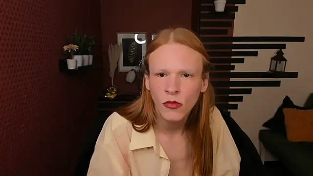 Snapshot of ChloeValentinee chatting on November 5, 2025, 12:41 pm ChloeValentinee online show from November 5, 2025, 12:41 pm