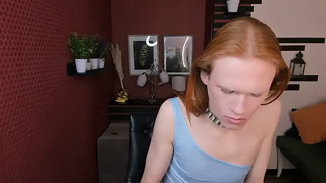 Snapshot of ChloeValentinee chatting on October 23, 2025, 11:53 am ChloeValentinee online show from October 23, 2025, 11:53 am