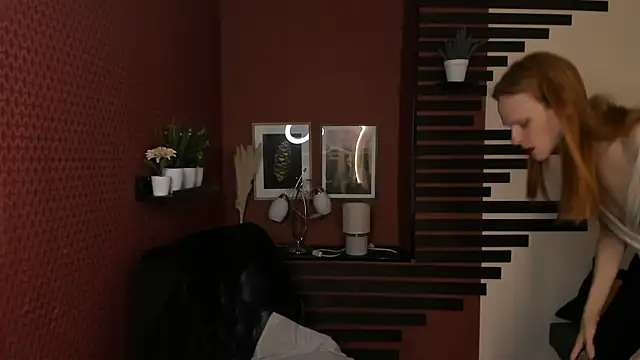 Snapshot of ChloeValentinee chatting on November 6, 2025, 12:09 pm ChloeValentinee online show from November 6, 2025, 12:09 pm