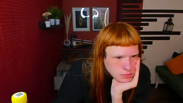 Snapshot of ChloeValentinee chatting on January 6, 2026, 12:20 pm ChloeValentinee online show from January 6, 2026, 12:20 pm