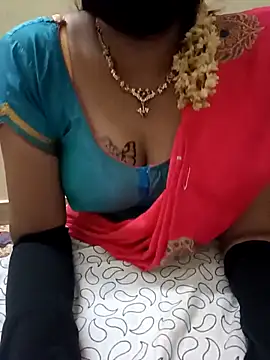 jasminetaml online show from November 4, 2025, 11:19 pm