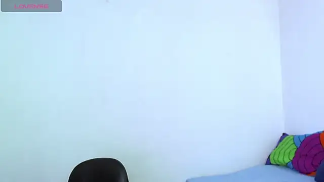 Snapshot of megan_lrr chatting on October 19, 2025, 8:55 pm megan lrr online show from October 19, 2025, 8:55 pm