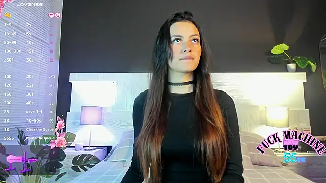 Camila Nyx online show from November 17, 2025, 12:09 pm