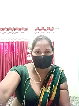 Snapshot of School_medam chatting on November 23, 2025, 5:28 am School medam online show from November 23, 2025, 5:28 am