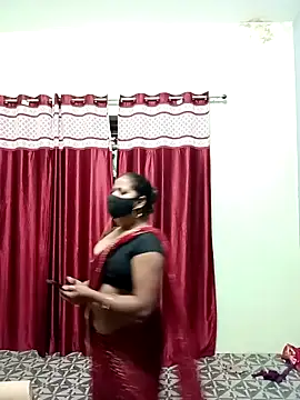 Snapshot of School_medam chatting on November 20, 2025, 4:40 pm School medam online show from November 20, 2025, 4:40 pm