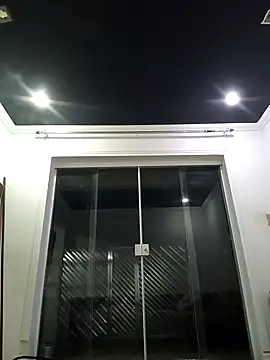 lucineia7 online show from April 9, 2026, 4:47 am