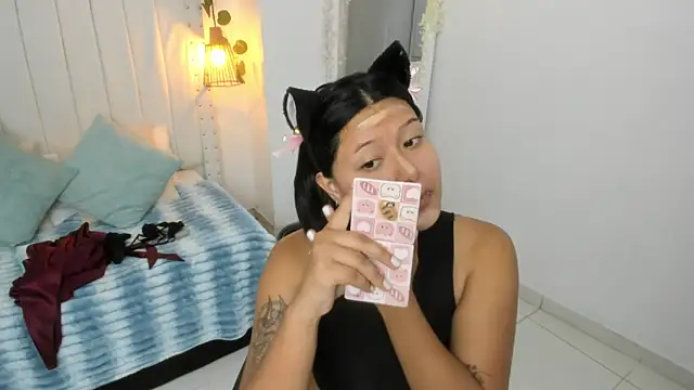 mayukim online show from November 17, 2025, 11:14 am