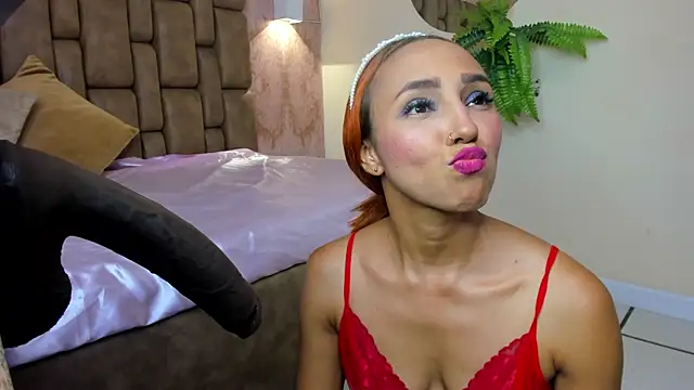 Kelseyfoxy  online show from October 1, 2025, 7:51 pm