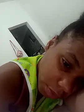 PrettahSantos online show from October 1, 2025, 12:06 am