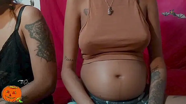 Couple Moth666 online show from October 17, 2025, 4:42 pm