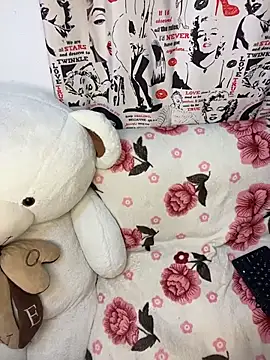 Linda rouse online show from October 26, 2025, 2:45 am