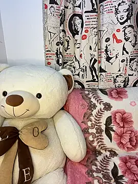 Linda rouse online show from October 27, 2025, 10:44 pm