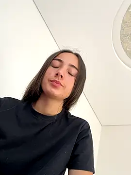 Innerpeace  online show from October 12, 2025, 8:32 pm