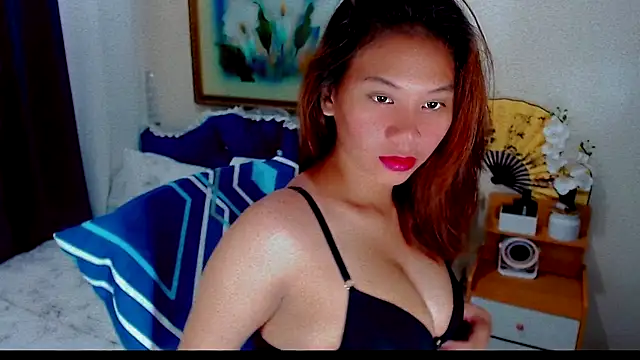 Prettypreggy online show from October 9, 2025, 1:17 am