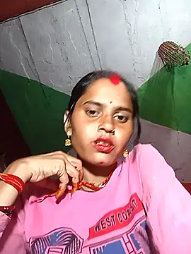 Snapshot of Cuty_sunena chatting on October 12, 2025, 6:37 am Cuty sunena online show from October 12, 2025, 6:37 am