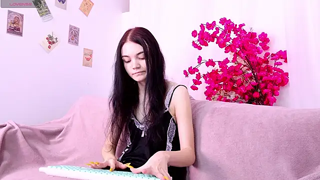  online show from October 22, 2025, 6:24 am