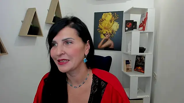 Moon Veloure1 online show from September 30, 2025, 7:42 pm