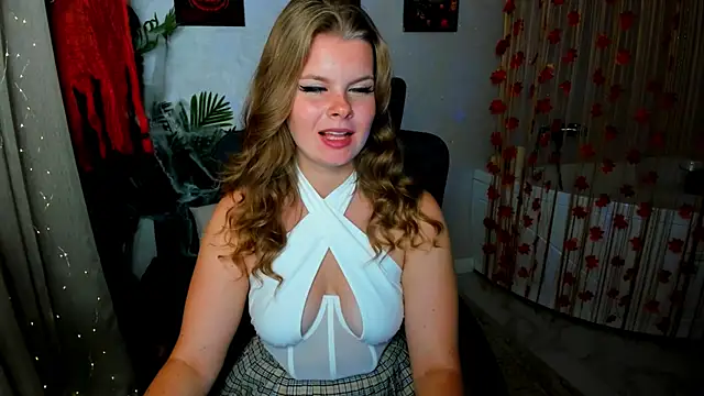 WildeDesiree online show from October 11, 2025, 4:46 am