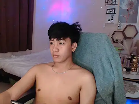 niel cumshow online show from December 16, 2025, 7:01 am