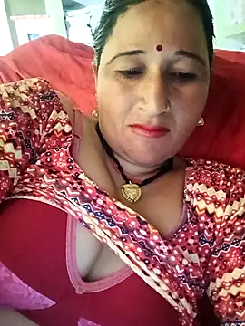 Snapshot of Haliya88 chatting on February 18, 2026, 8:33 am Haliya88 online show from February 18, 2026, 8:33 am