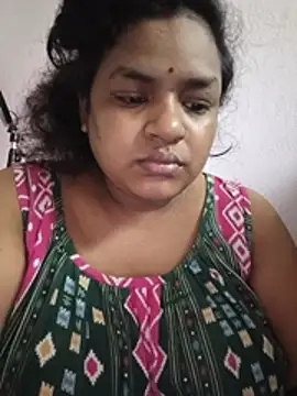 Deborbhavi222 online show from May 31, 2026, 7:14 am