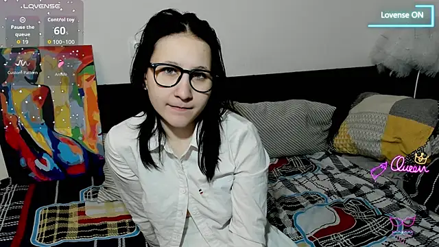 Snapshot of ChristinaFivePlus chatting on January 18, 2026, 6:00 pm ChristinaFivePlus online show from January 18, 2026, 6:00 pm