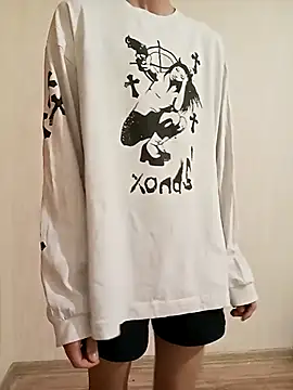 Harukiowo online show from November 28, 2025, 1:55 pm