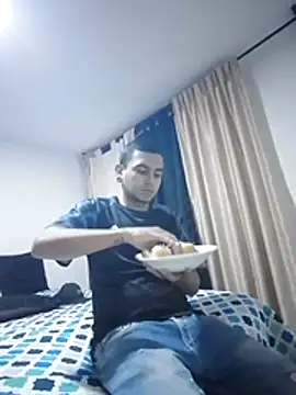 Snapshot of Carlandelli1 chatting on February 6, 2026, 4:19 am Carlandelli1 online show from February 6, 2026, 4:19 am