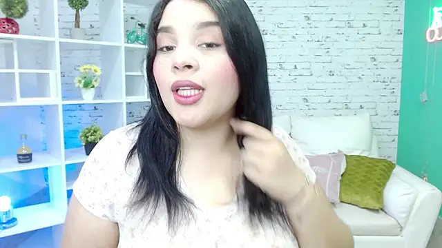 loaizalust online show from November 24, 2025, 5:13 pm