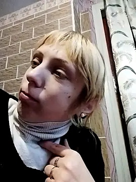 Ponka2011 online show from November 24, 2025, 6:46 am