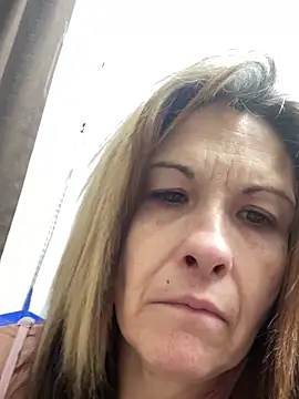 karmaduewid online show from September 24, 2025, 7:04 am