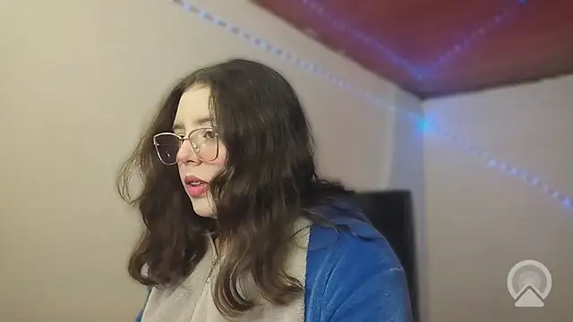Pao Ly online show from June 16, 2026, 6:52 pm